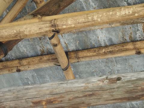 Galvinized Steel roof, with small hole\steel wire