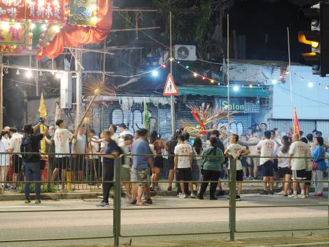 Fire Dragon Dance, Pokfulam Village, the day bvefore Mid-Autumn Festival