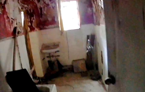 house 14 cheung chau bathroom 1