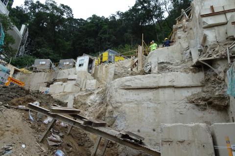 37 Barker Road construction work (2)