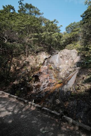waterfall close to the gate at Tai Mo Shan