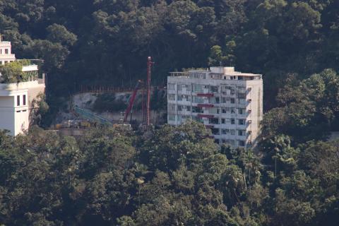 Barker Villa and 37 Barker Road construction site