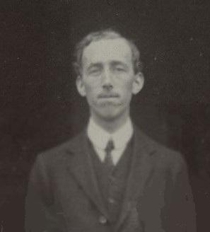 Dr Edward W Kirk CVM 1915