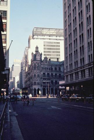 Des Voeux Road/Pedder Street 1972