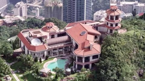 Photos of Skyhigh (2nd generation) [c.1984-c.1996]