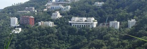 Barker Road Houses 2025