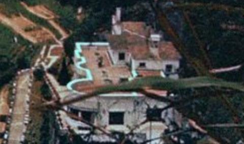 455 The Peak, R.B.L. 150 (second generation)