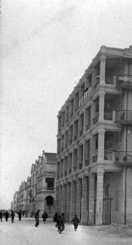 1900s Connaught Road West