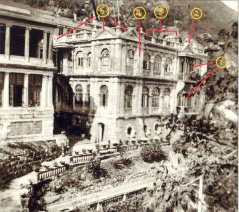 Architectural features of 29 Conduit Road used to identify it in a 1906 panorama of Hong Kong