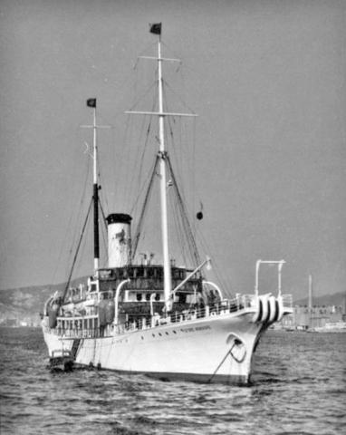 STORE NORDISKE cable repair ship owned by Danish telecommunications company long term resident moored off causeway bay 002