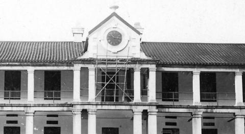 1920s Clock of Wellington Barracks 