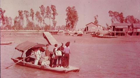 1960s Nam Sang Wai River Crossing (3)