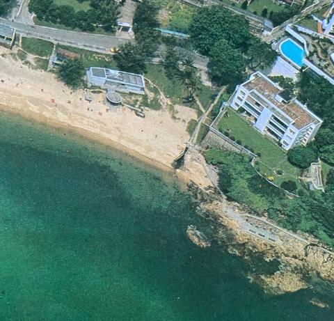 1982 - Beach Mansions, 11A & 11B Stanley Beach Road