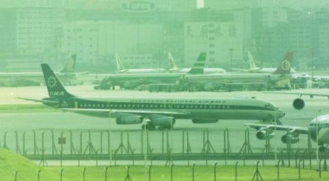 ONA DC8