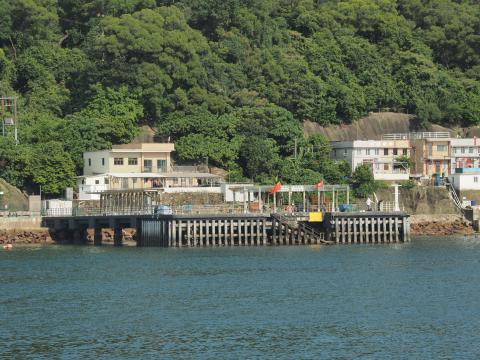 Ko Lau Wan Public Pier