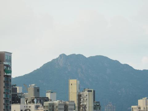 Lion Rock, from King's Park Service Reservoir