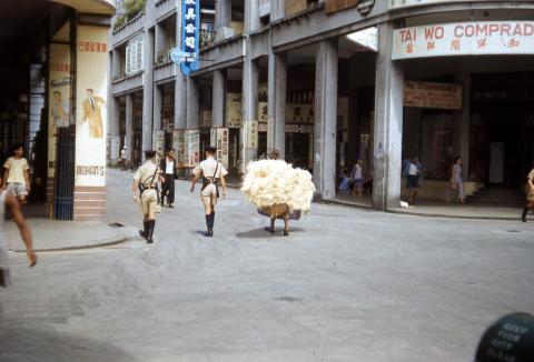 1952 TST  Junction of Hankow Road and Peking Road