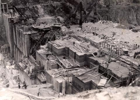 1930s  Shing Mun Reservoir Dam Construction