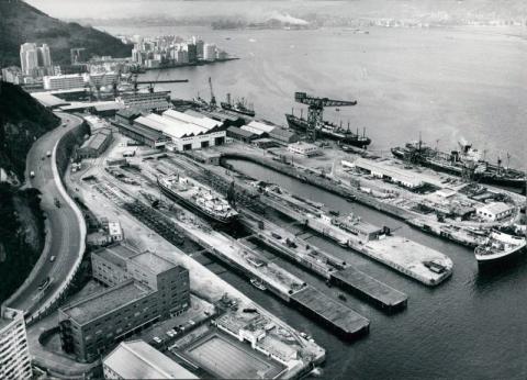 Photos of Taikoo Dockyard [1907-1978] | Gwulo