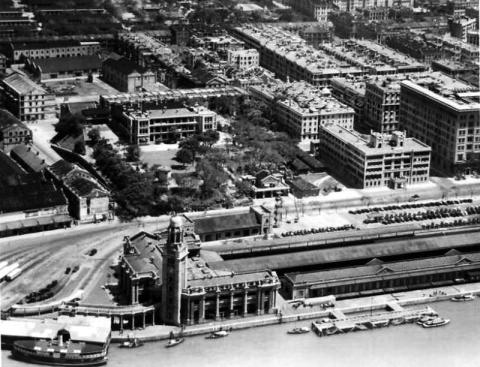 1930s Tsim Sha Tsui KCR station, YMCA and Peninsula Hotel