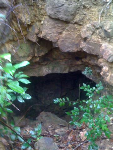 Japanese Tunnel, Bottom Of Mt Butler