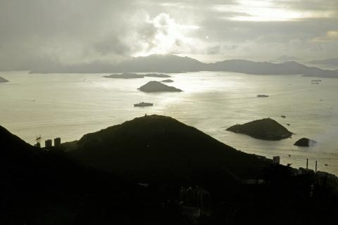 Sunset view from Victoria Peak 1980 (3)