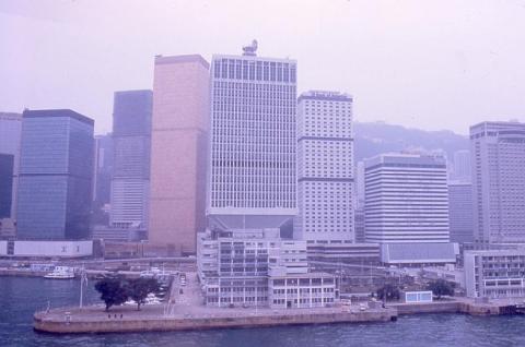 1986 - helicopter view of Prince of Wales Building