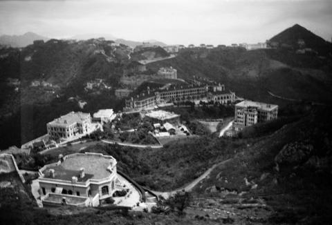 1930s Peak View
