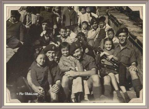 1945 Nov Hong Kong Liberation.jpg