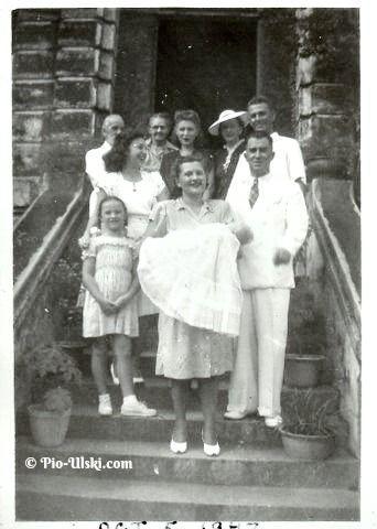 1947 - Oct 5 christening.jpg
