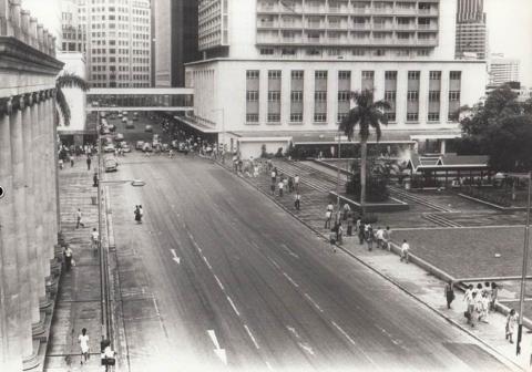 1964 Pedestrian Footbridge Princess to Mandarin Hotel.jpg