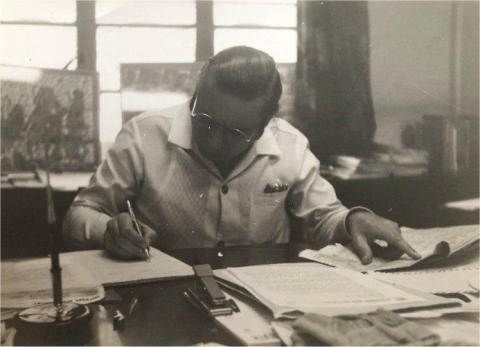 1970 - Paul D. Alderton D.S.C., founder and Managing Director of Secondary Raw Materials (SRM) Ltd, working at his desk, Printing House, Duddell St..jpg