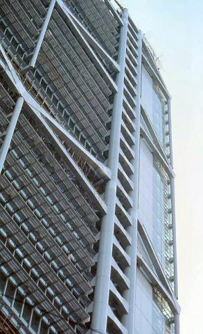 1985 - HSBC Headquarters under construction