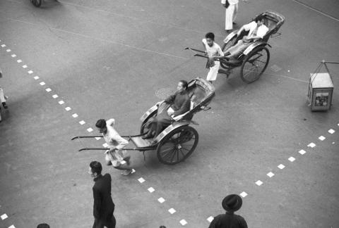 File:HK 中環 Central 畢打街 Pedder Street Des Voeux Road Landmark