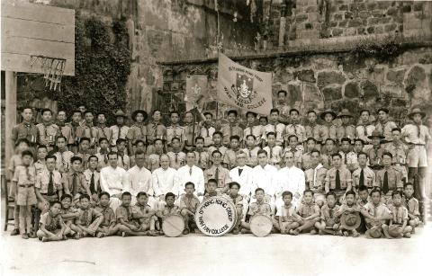 15HKG Scout Group Photo c1946 (post war)