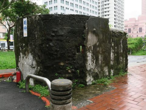 Pillbox in Taipei