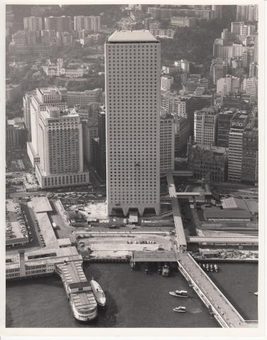 Connaught Centre / Jardine House