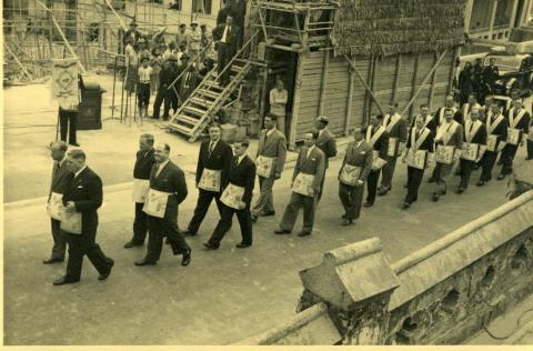 Masons At Foundation Stone Laying 2 April 1949.jpg