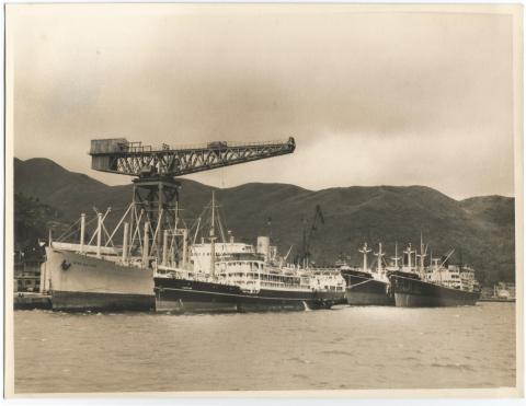 1950s SS Taiping, MV Eastern, MV Nellore at Taikoo