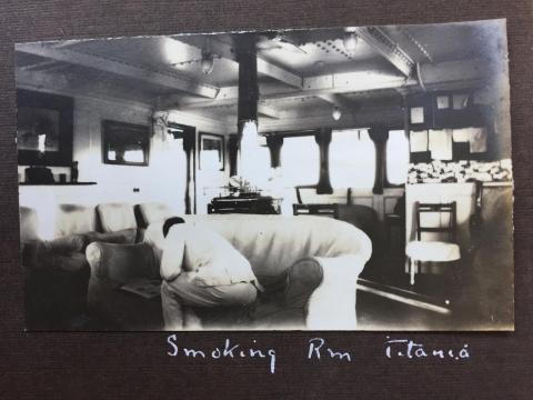 Titania's Smoking Room.jpg