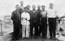 c.1910 Ship's crew at Hong Kong