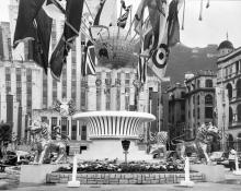 1953 Queen's Coronation, Coronation Fountain (Close-up)