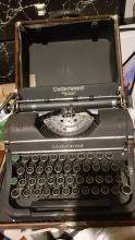 Richard J Cloake (Dick)'s beloved typewriter