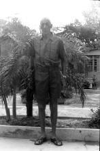 1971 - "Fred Brown" outside his Ma Hang bungalow