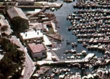 Enlarged photo of Dairy Farm Aberdeen Ice-making plant. 