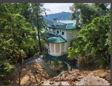 “Fairyland” at Deep Water Bay