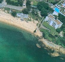 1982 - Beach Mansions, 11A & 11B Stanley Beach Road