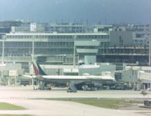 Philippine Airlines DC8