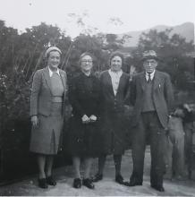 Mildred Dibden with possibly the Robinsons