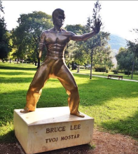 Bruce Lee Statue - Bosnia and Herzegovina 2005